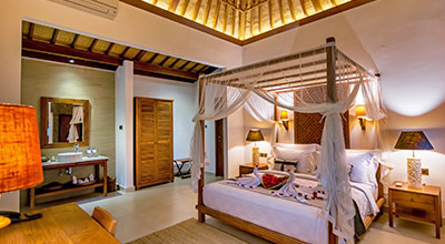 Honeymoon Suite